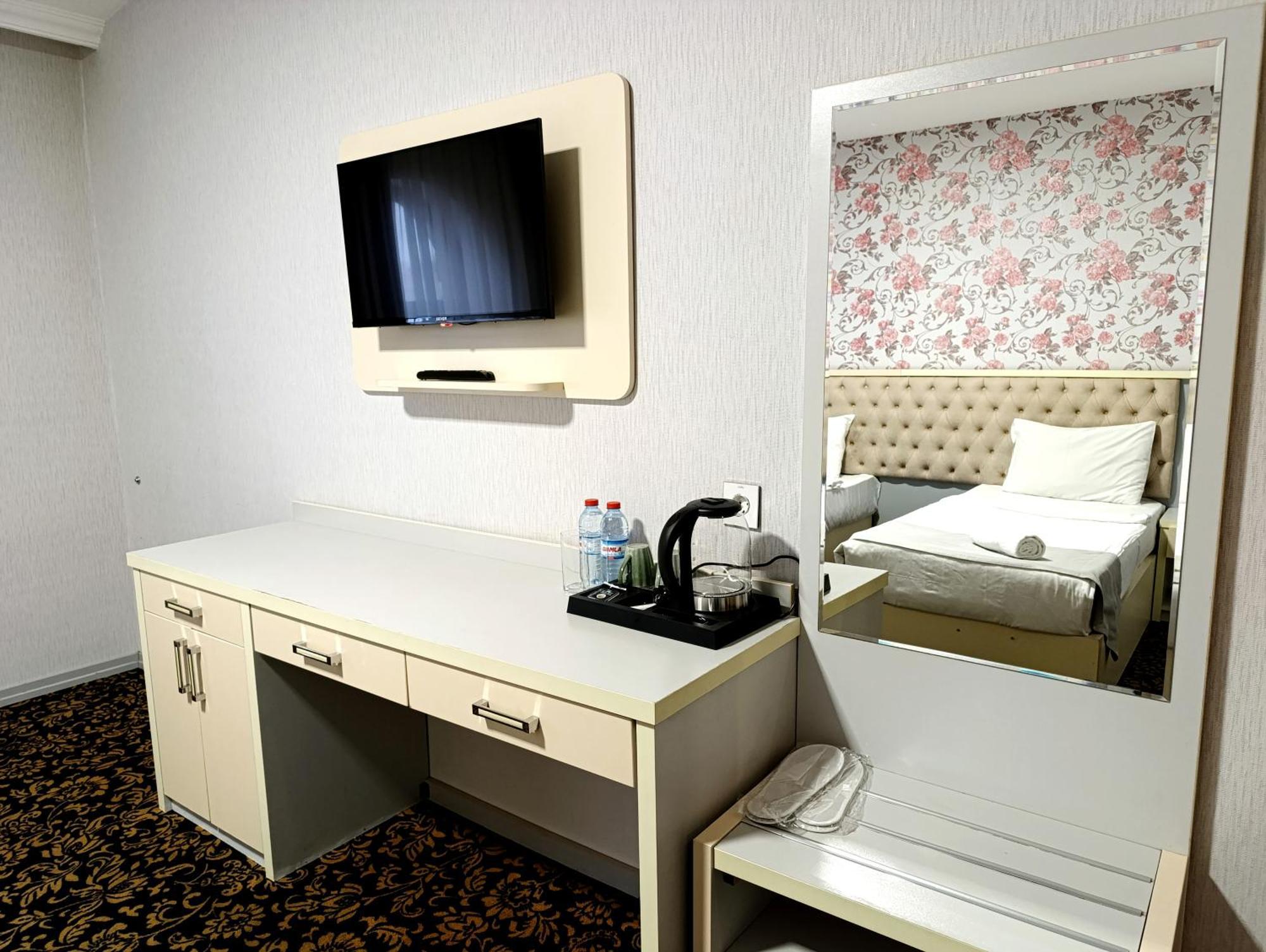 Alis Hotel Baku Ngoại thất bức ảnh