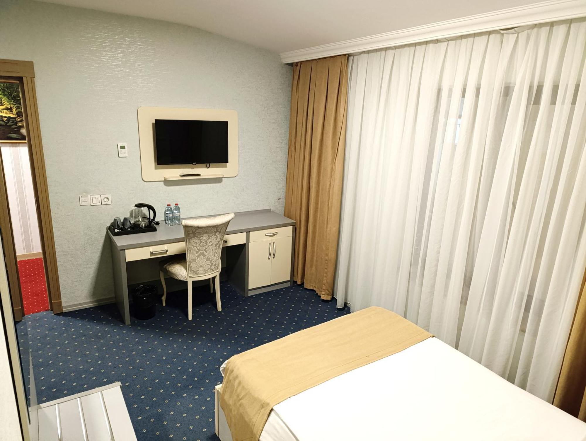 Alis Hotel Baku Ngoại thất bức ảnh
