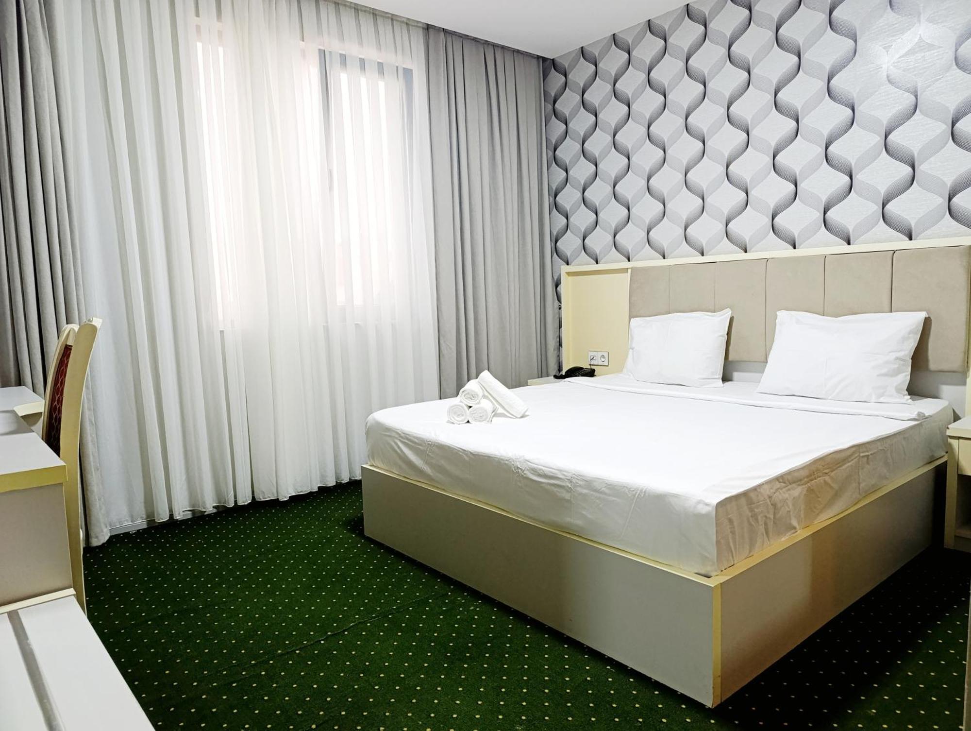 Alis Hotel Baku Ngoại thất bức ảnh